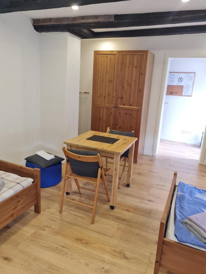 Haupt 3 Hostel Eningen unter Achalm Εξωτερικό φωτογραφία