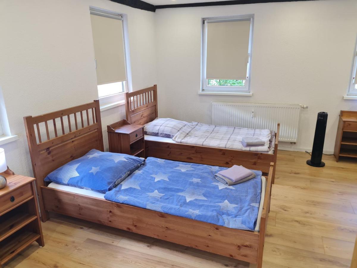 Haupt 3 Hostel Eningen unter Achalm Εξωτερικό φωτογραφία