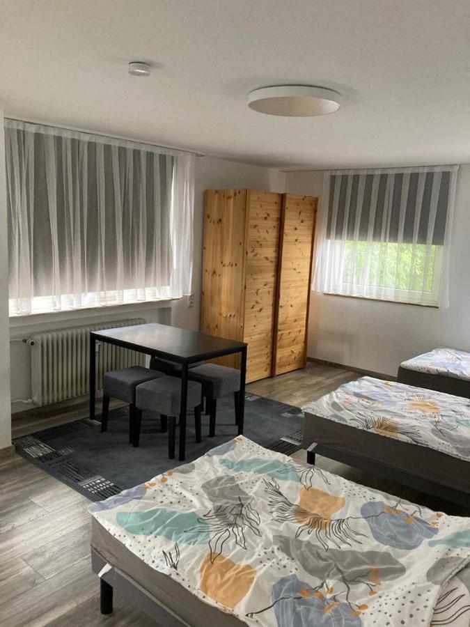 Haupt 3 Hostel Eningen unter Achalm Εξωτερικό φωτογραφία